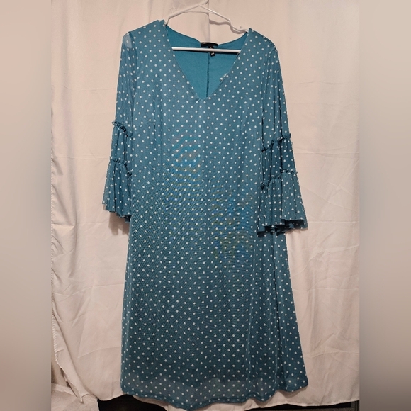 Allison Brittney Blue Polka Dot Dress! - Picture 1 of 6